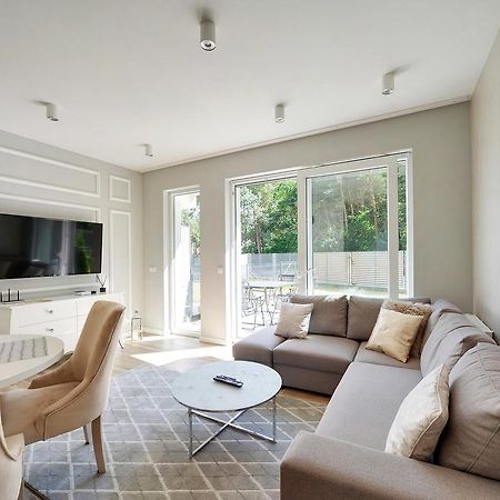 Apartamenty Sun Seasons 24 - Four Seasons بوبيروفو المظهر الخارجي الصورة