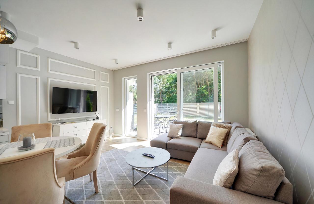 Apartamenty Sun Seasons 24 - Four Seasons بوبيروفو المظهر الخارجي الصورة