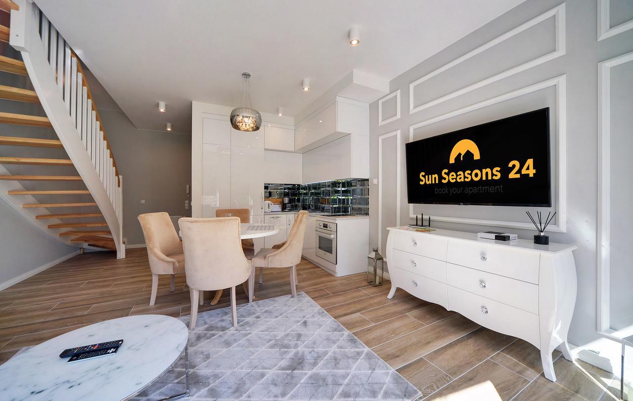 Apartamenty Sun Seasons 24 - Four Seasons بوبيروفو المظهر الخارجي الصورة